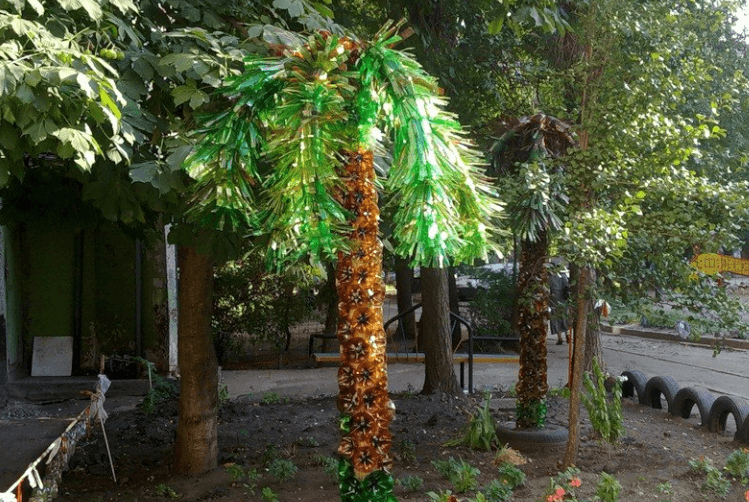 цветы из пластиковых бутылок