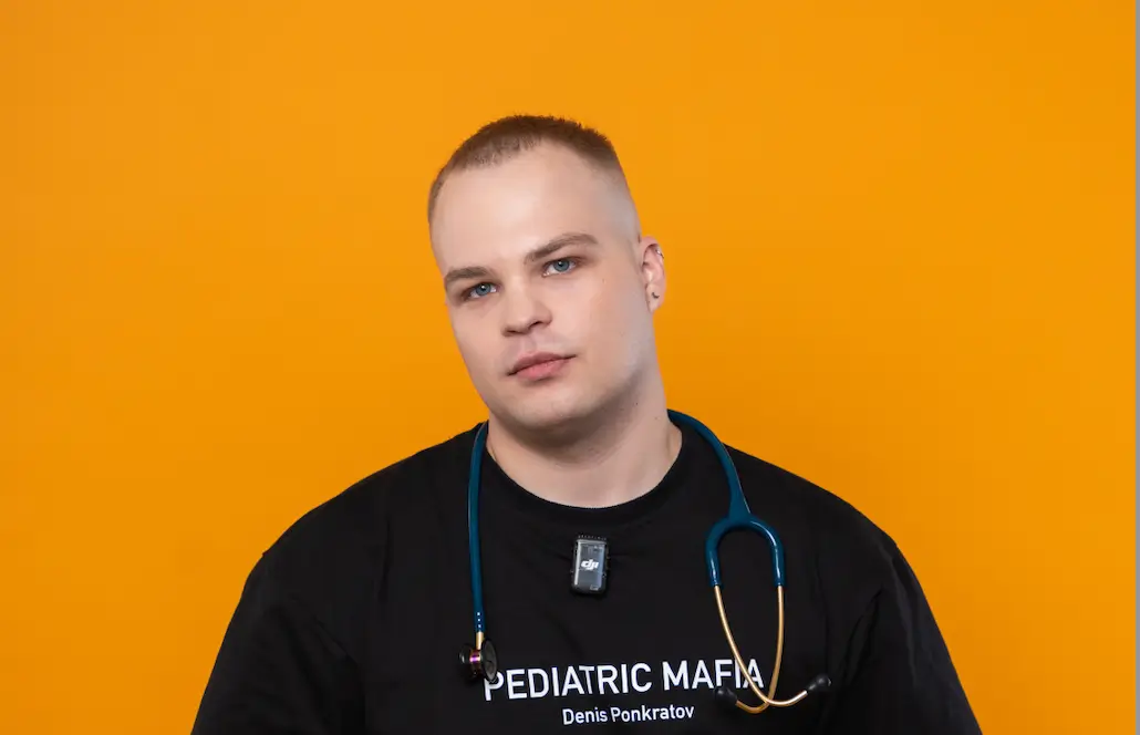 Денис Понкратов, педиатр клиники DocDeti
