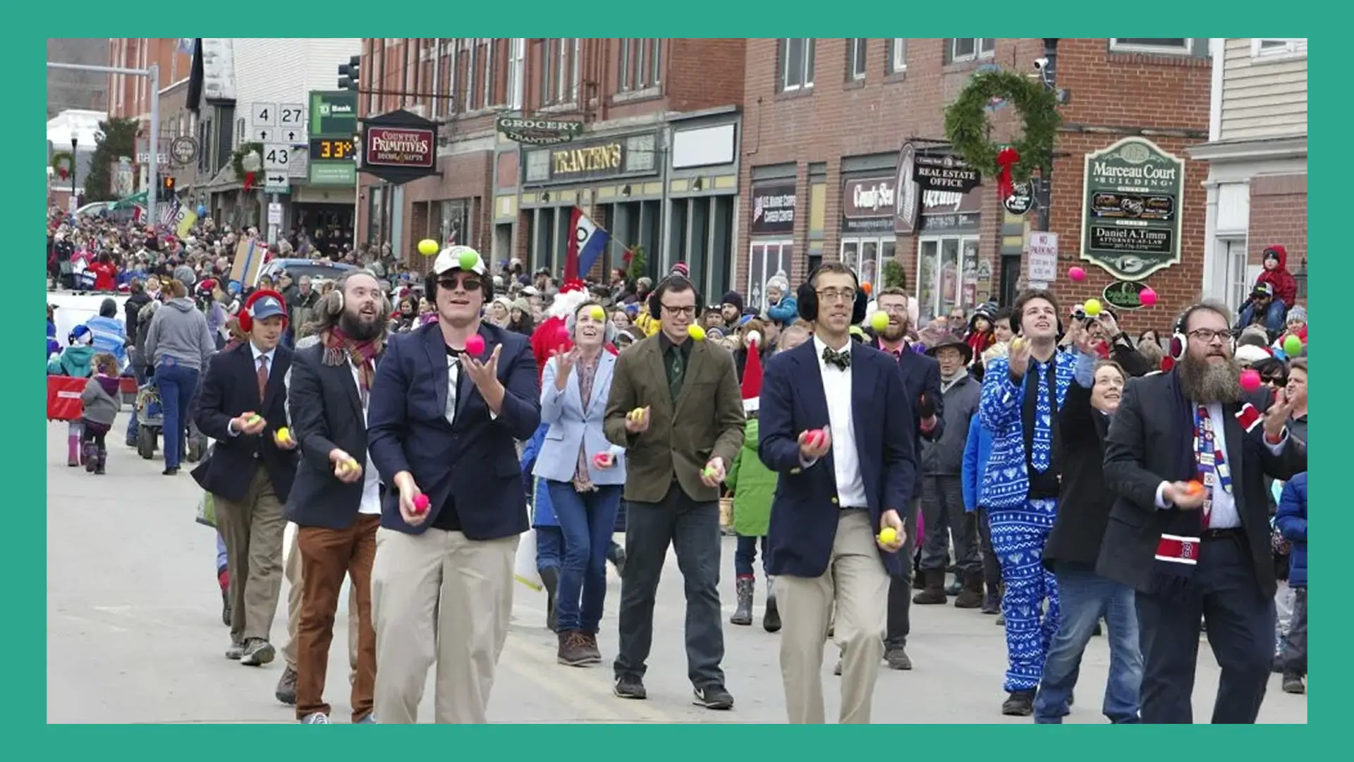 Парад в тёплых наушниках. Источник: turnerpublishing.net