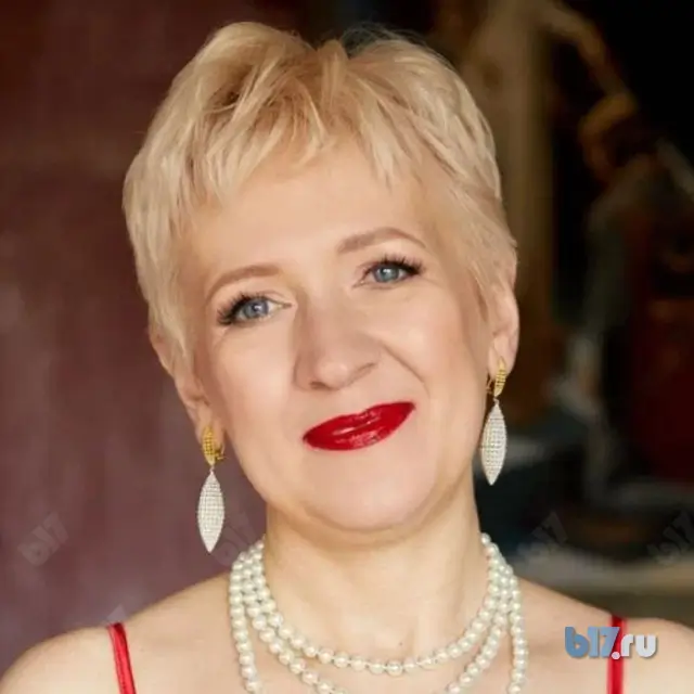 Писатель Мила Бурлакова