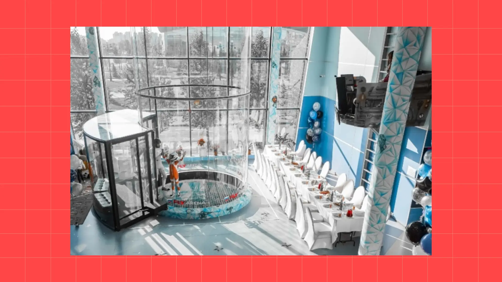 Как необычно провести время в СПб с детьми: аэротруба FlyArena